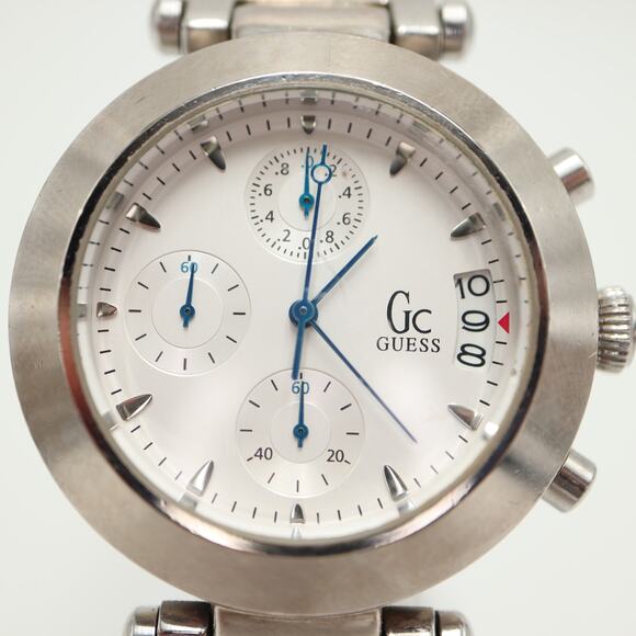 Guess Collection GC Silver Tone 1/10th Sec Chronograph 38mm Watch w New Battery - Picture 6 of 16